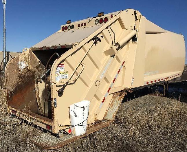 Used 2007 25yd. Loadmaster Excel body