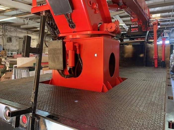 Used 2006 Ford F750 Non-CDL Elliott L60 Sign Crane - M47707