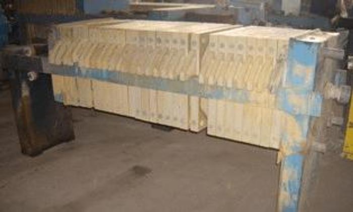 Used 8 CU. FT. JWI FILTER PRESS – POLYPRO. – 630 MM – C.G.R.