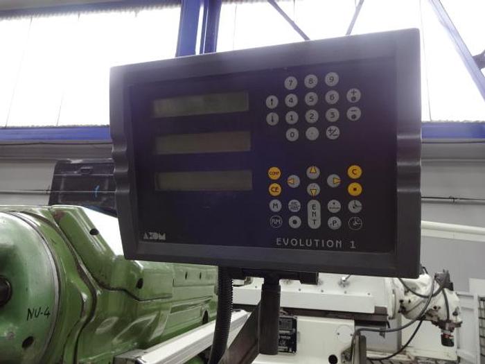 Utilisé Fraiseuse Huron MU 6