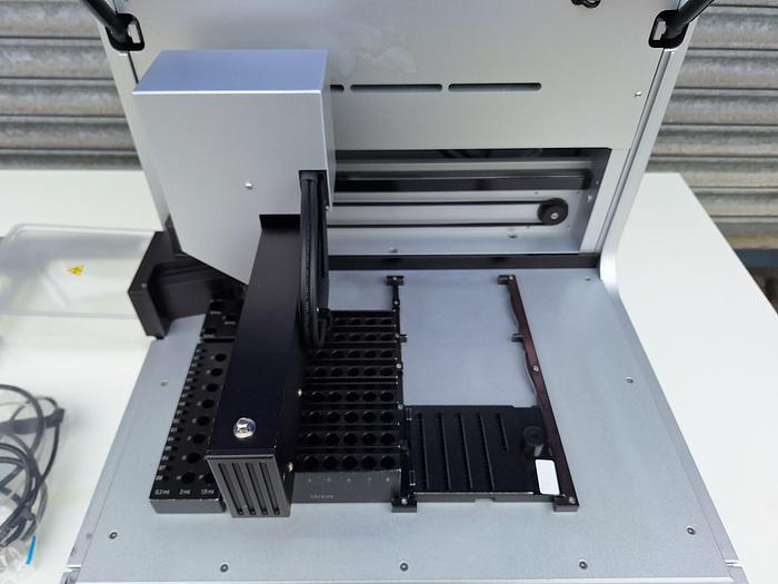 Used Qiagen QIAgility PCR Prep System 