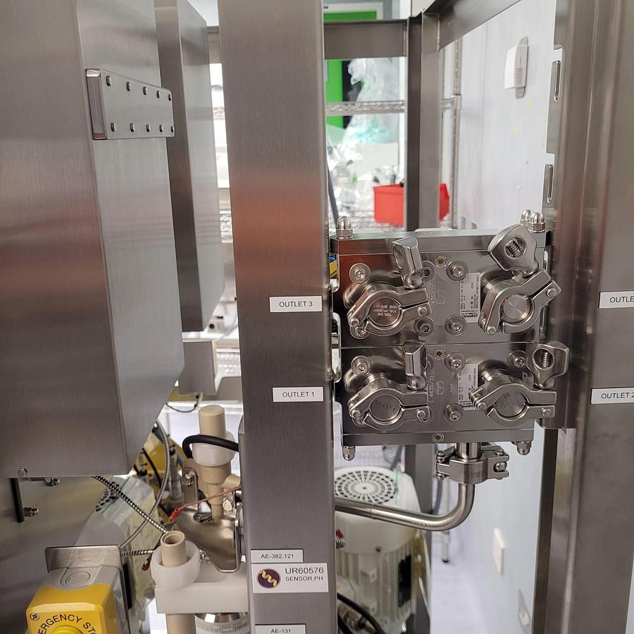 Used GE Healthcare 2020 & 2021 ÄKTAprocess Liquid Chromatography System