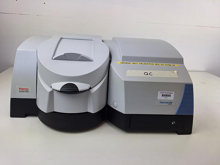 Used Thermo Fisher Scientific Evolution 350 UV-VIS Photospectrometer