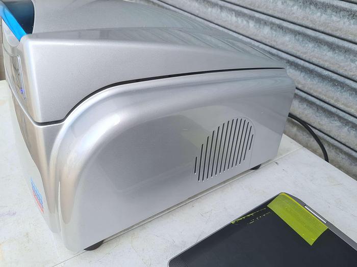 Used Qiagen Rotor-Gene Q 5-plex rt PCR machine