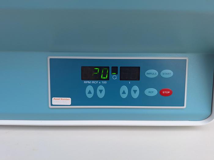 Used Hettich Rotofix 32A Centrifuge