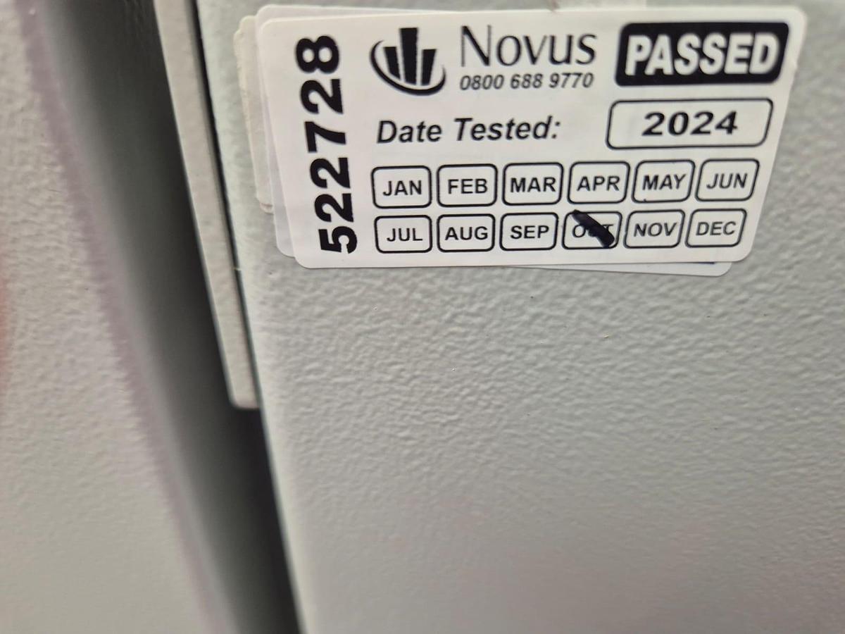 Used Genlab OV100SSFDIG General Oven