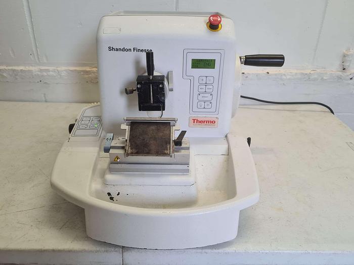 Used Thermo Electron Corporation Shandon Finesse E Microtome