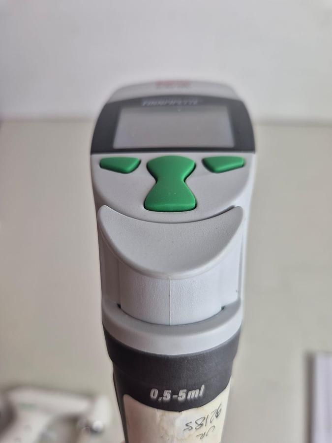 Used Thermo Scientific Finnpipette. 0.5ml