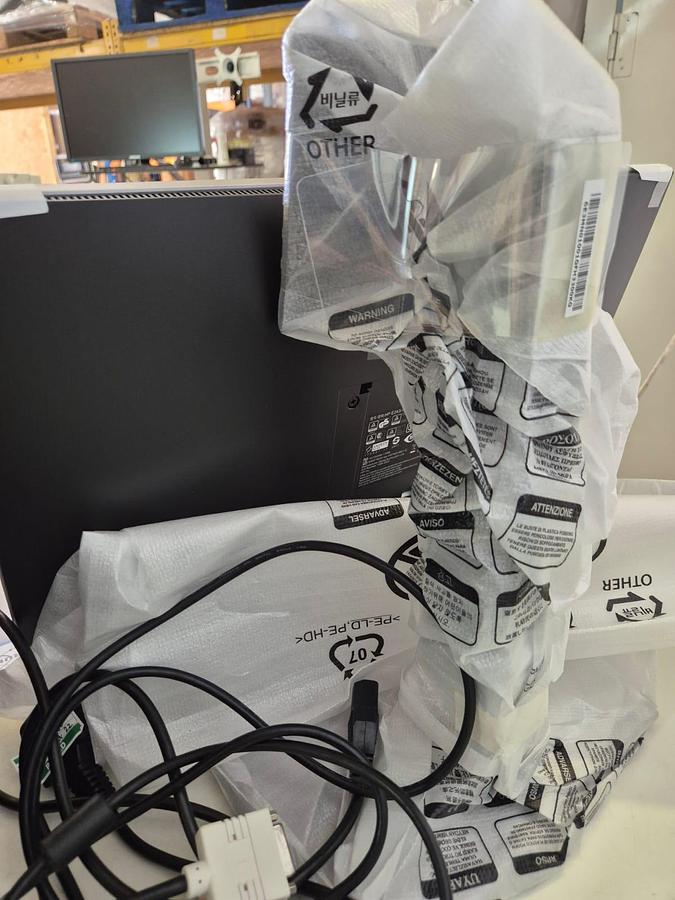 Used Bruker microflex spectrometer mass