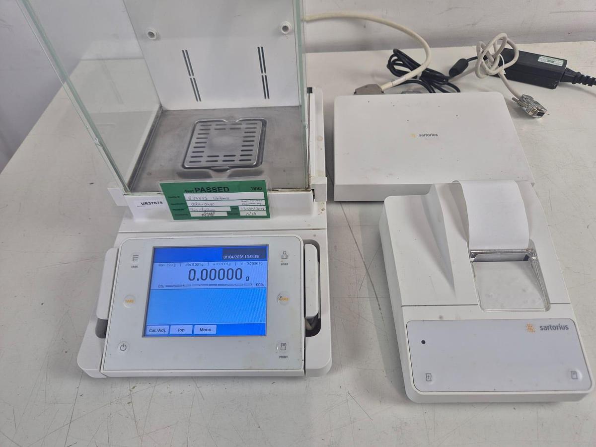 Used Sartorius MSA225S-1CE-D1 Solent Scales + Cubis MCA623S Printer