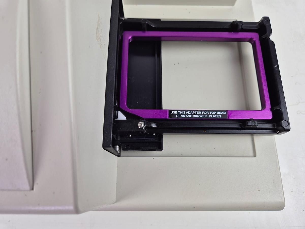 Used Spectromax M2 Microplate reader