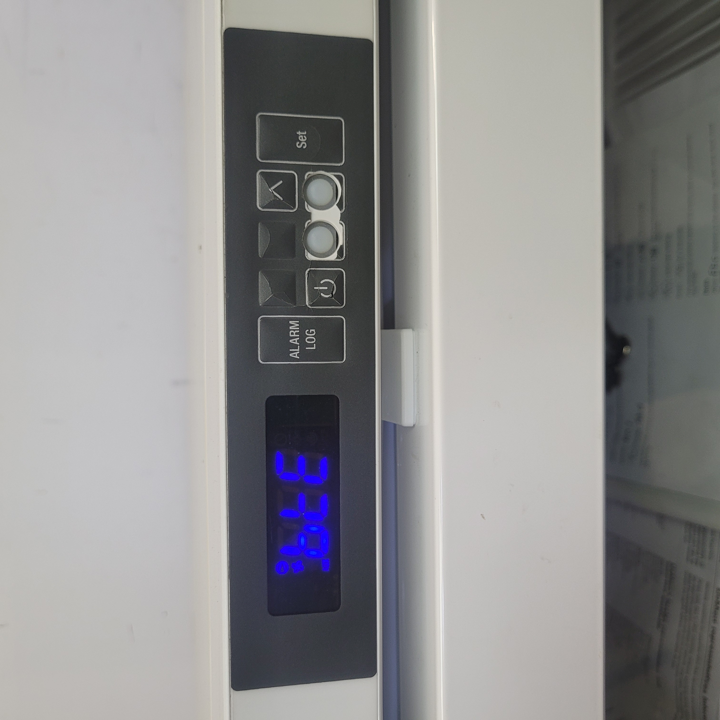 Used Iiebherr SN Fridge 