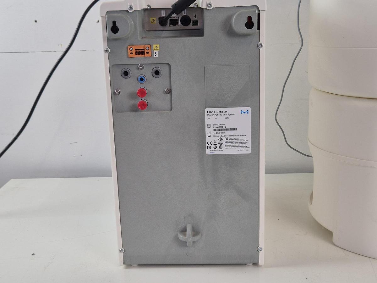 Used Millipore Sigma RioS Essential 24 Water Purification Tank