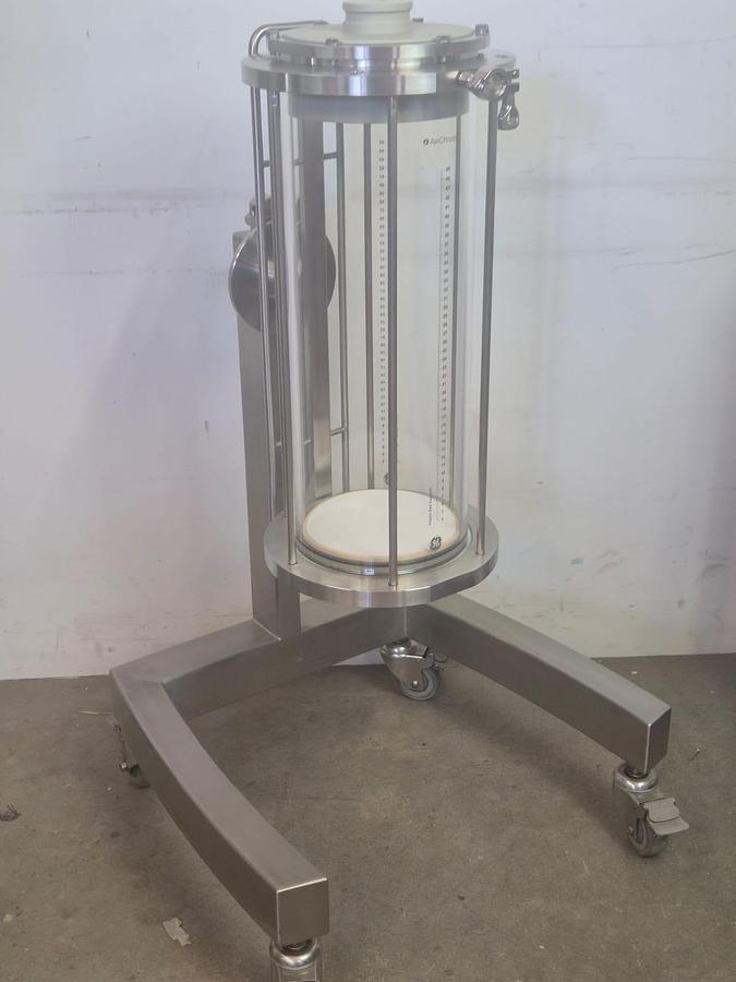 Used Axichrom 200/300 chromatography column