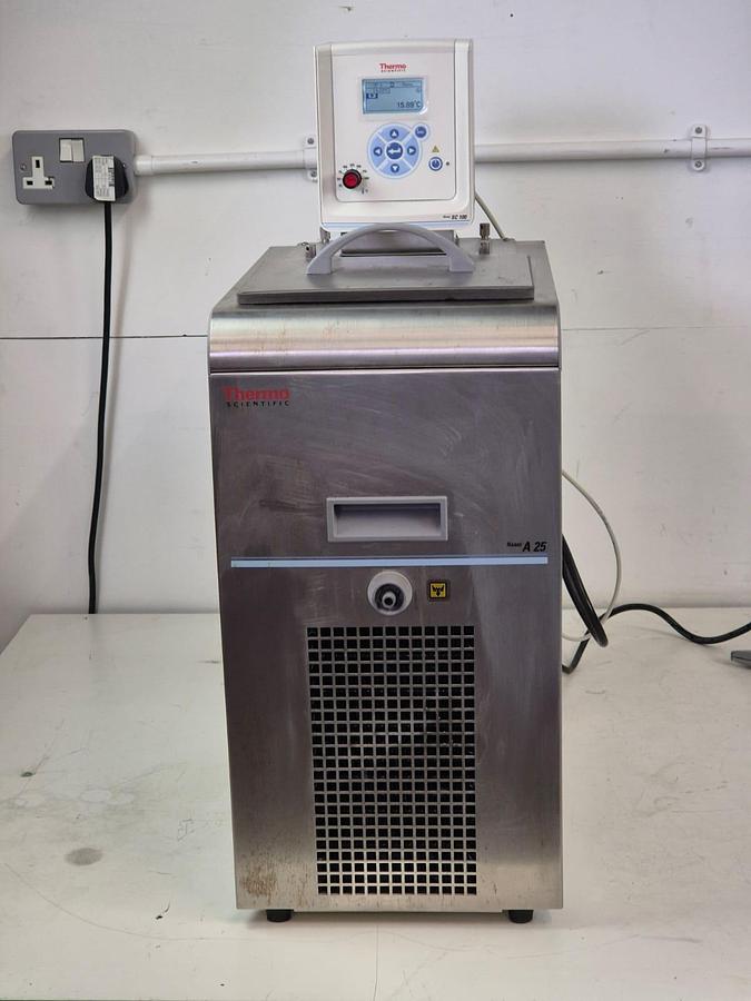 Used Thermo Scientific Haake SC100 Water Bath + Immersion Circulator