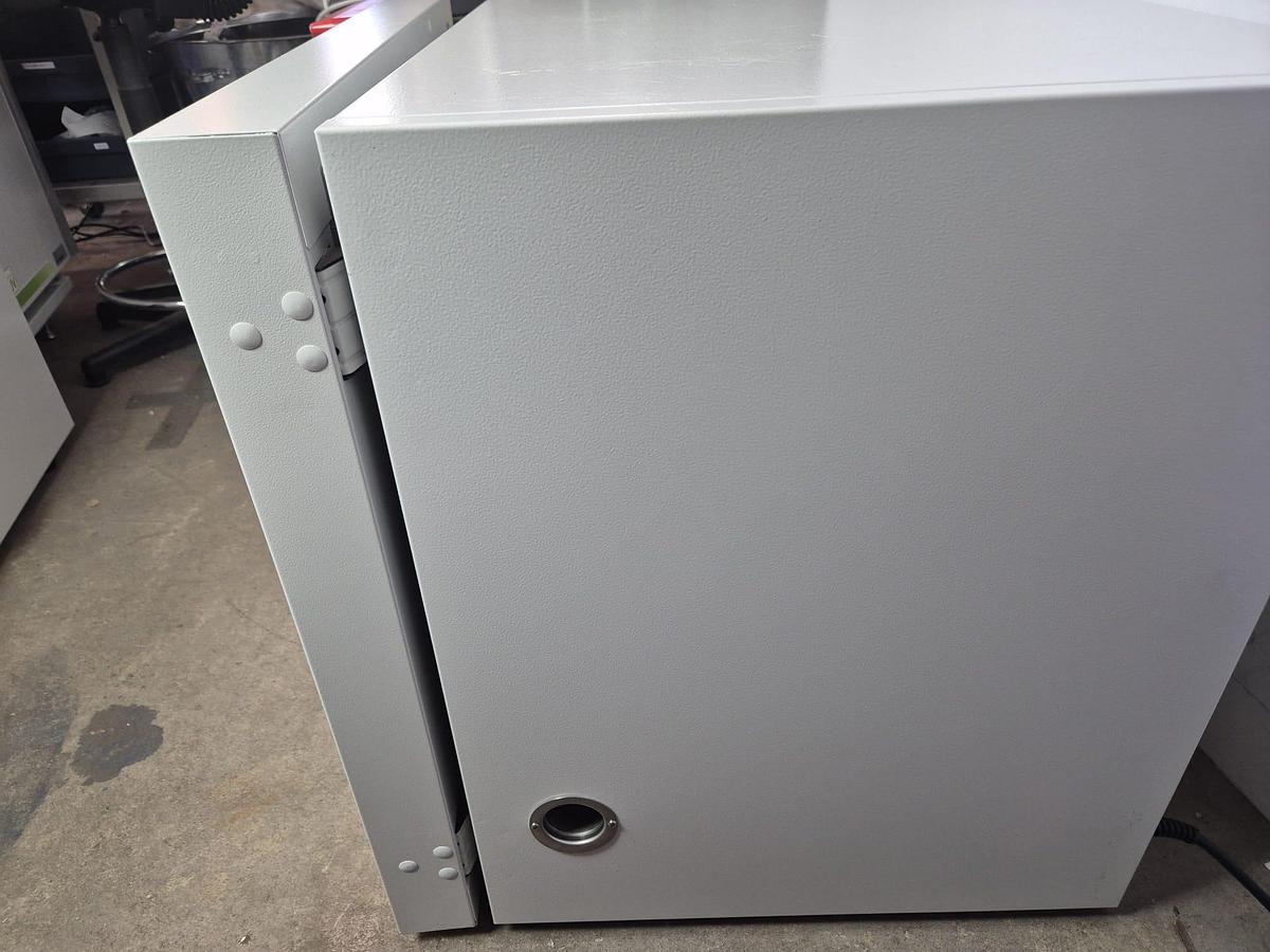 Used Binder BF115 UL  Incubator