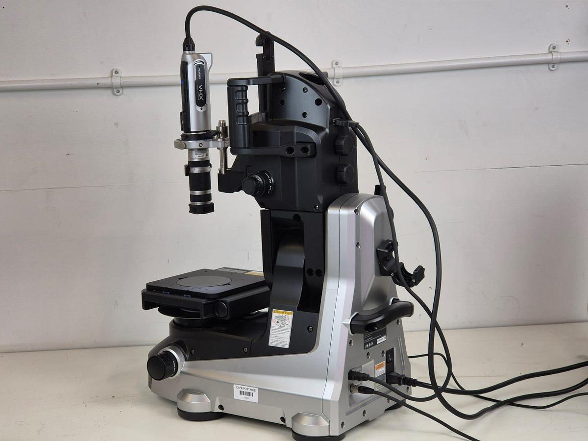 Used Keyence VHX‑700 digital microscope system