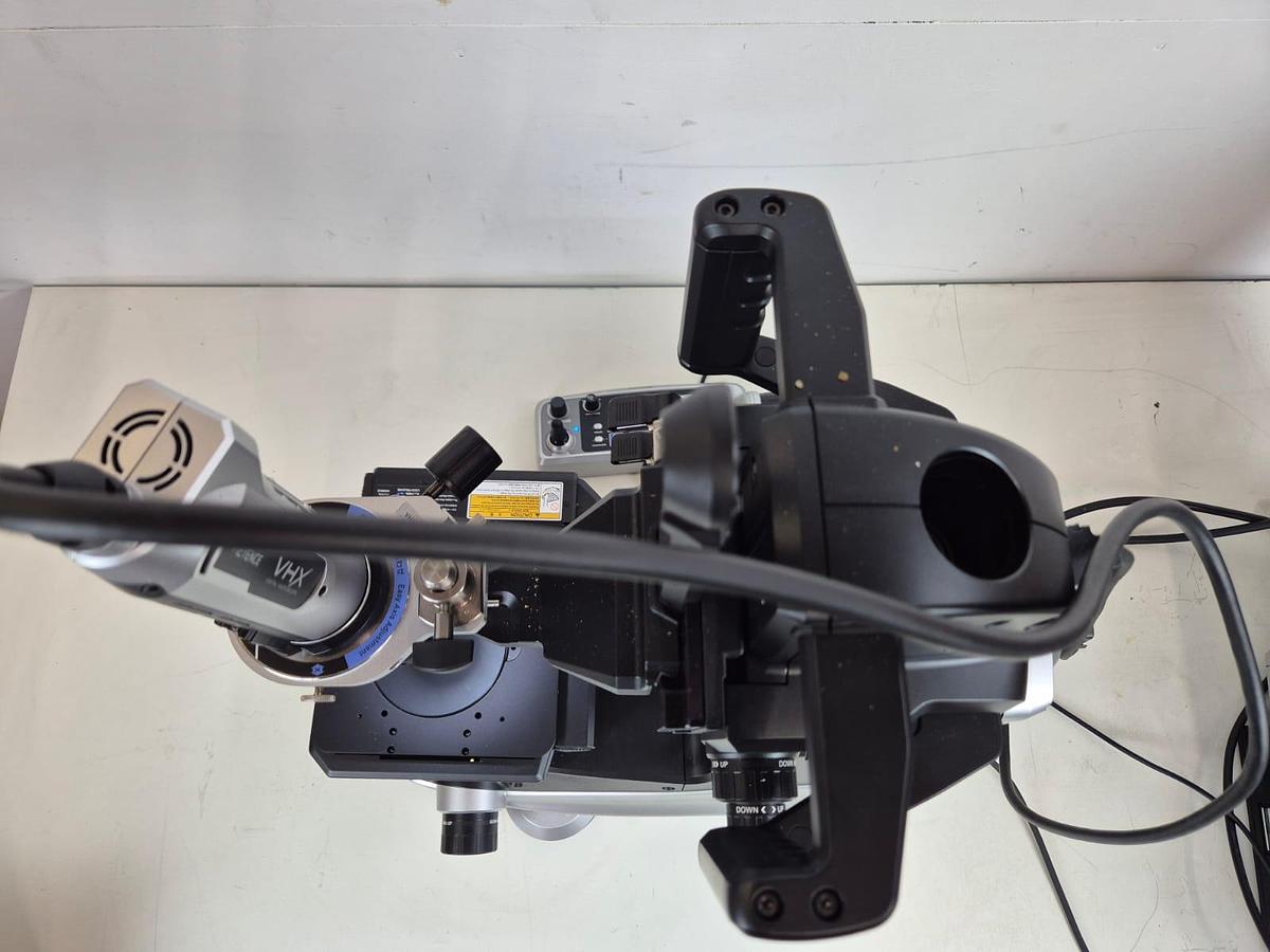 Used Keyence VHX‑700 digital microscope system