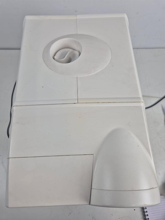 Used Millipore Elix Advantage Water Purification System