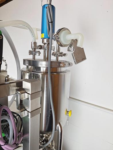 Used 2016 GE Healthcare Uniflux 10