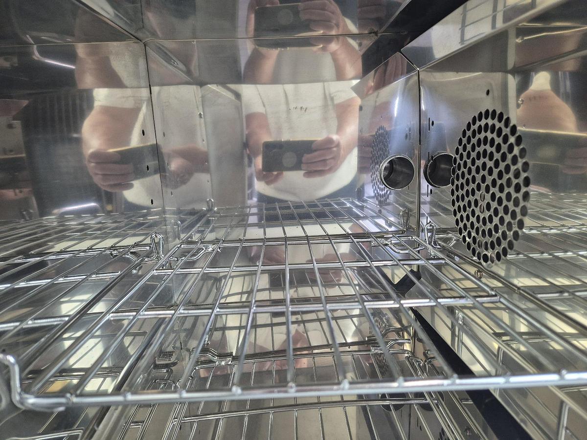 Used Carbolite PF30 Oven