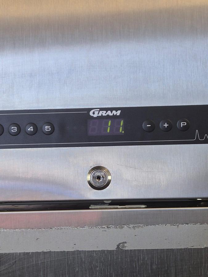 Used Gram R290 Fridge