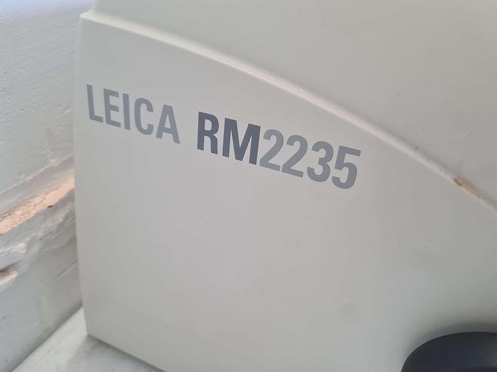 Used Leica RM2235 Manual Microtome