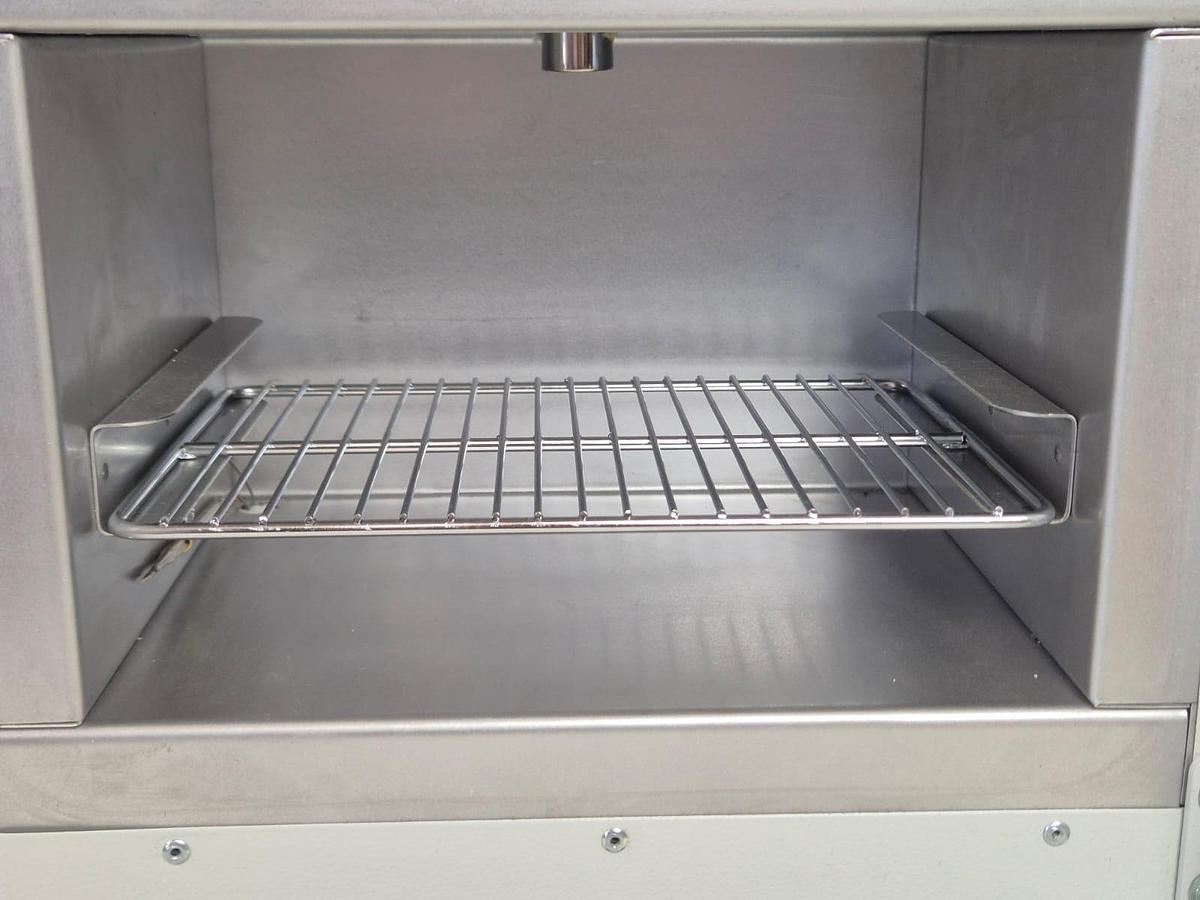 Used Genlab MINO/6 Oven 6L