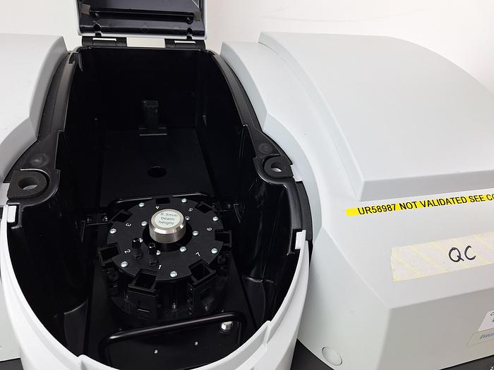 Used Thermo Fisher Scientific Evolution 350 UV-VIS Photospectrometer