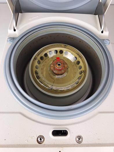 Used Thermo Scientific IEC MicroCL 21R Microcentrifuge 
