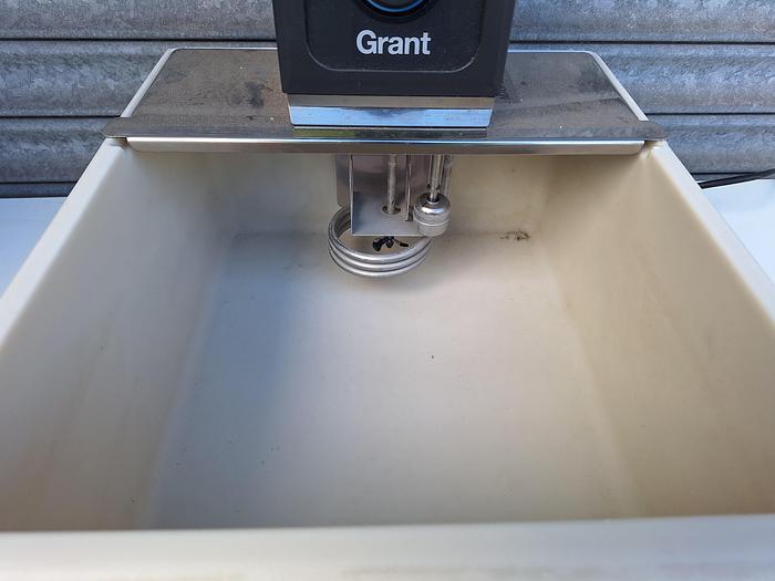 Used Grant Instruments T100 Heated Circulating Bath