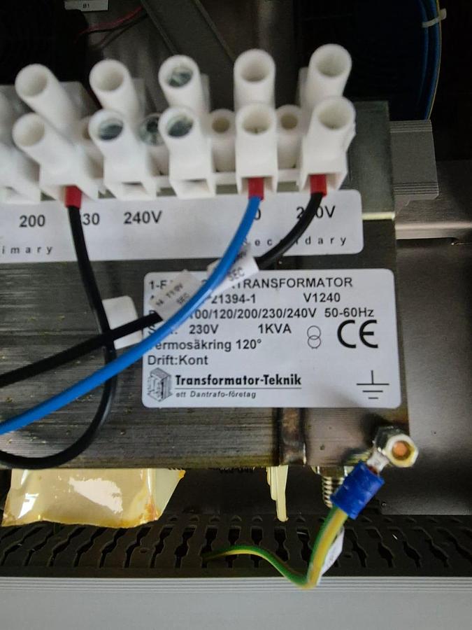 Used ÄKTA ready™ Chromatography System