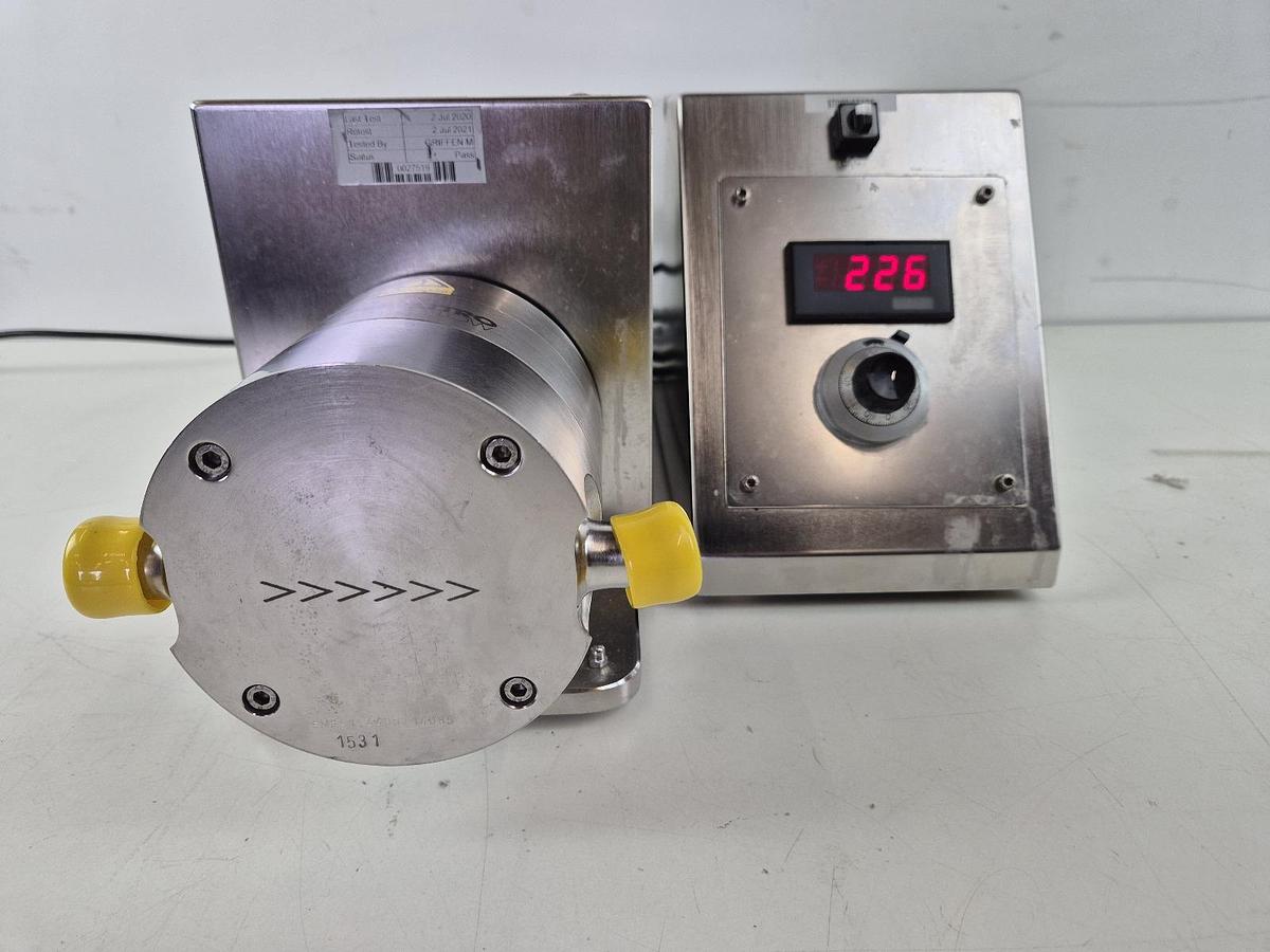 Used Quattro Fluid SystemFlow 1000S quaternary diaphragm positive‑displacement pump