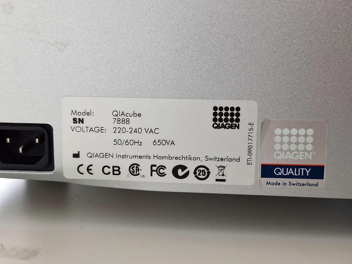 Used QIAGEN Qiacube