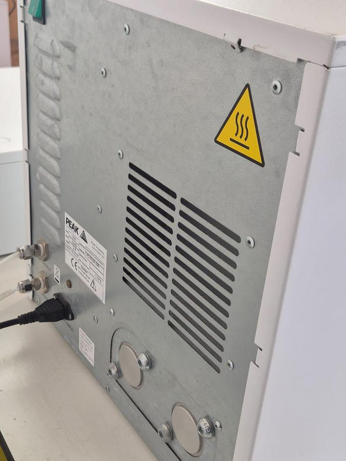 Used Peak Scientific Nitrogen Generator Corona 1010 + Corona compressor