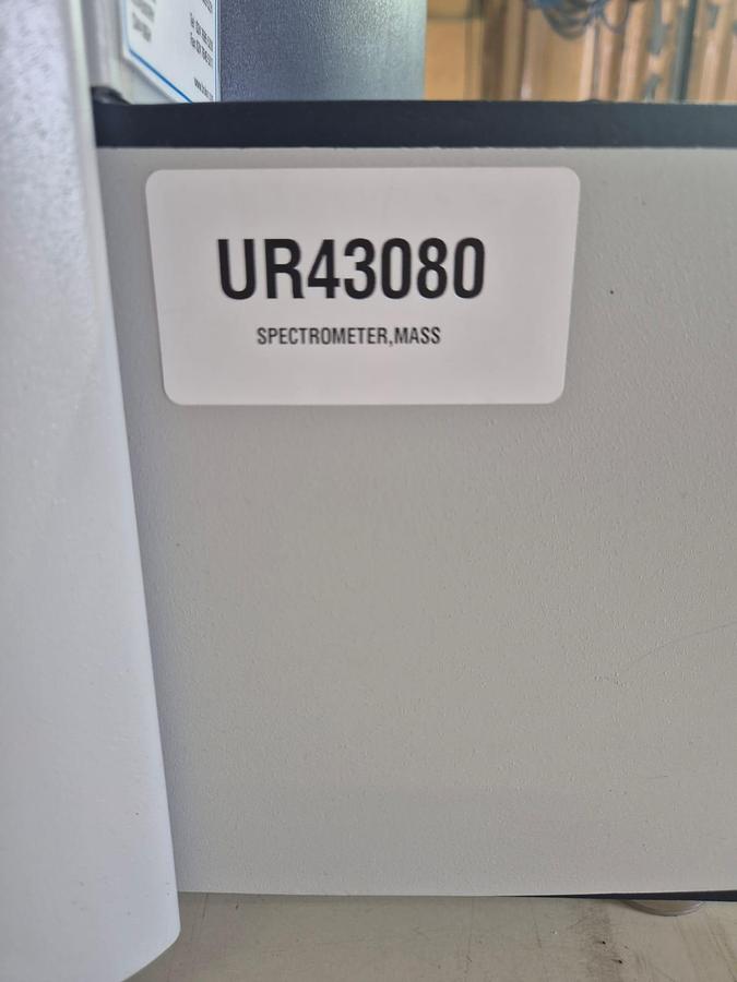 Used Bruker microflex spectrometer mass