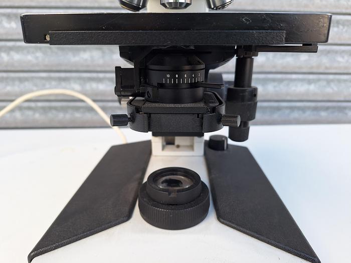 Used Leitz Laborlux S Microscope