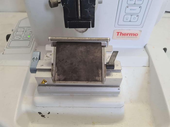Used Thermo Electron Corporation Shandon Finesse E Microtome