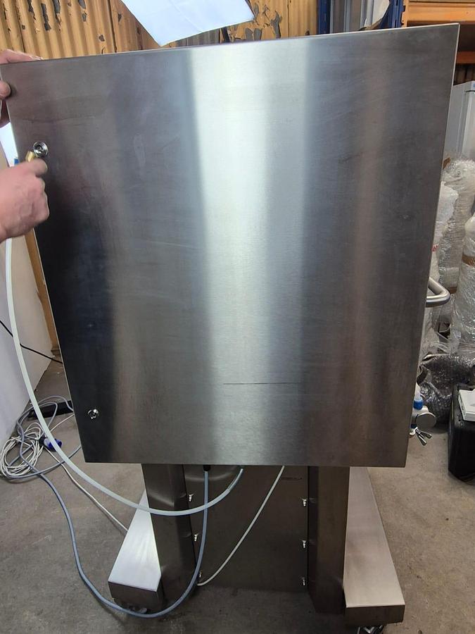 Used ÄKTA ready™ Chromatography System