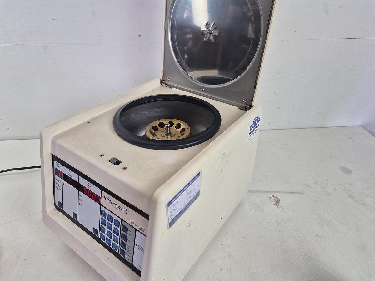 Used Sigma 2-15 Centrifuge + Accessories
