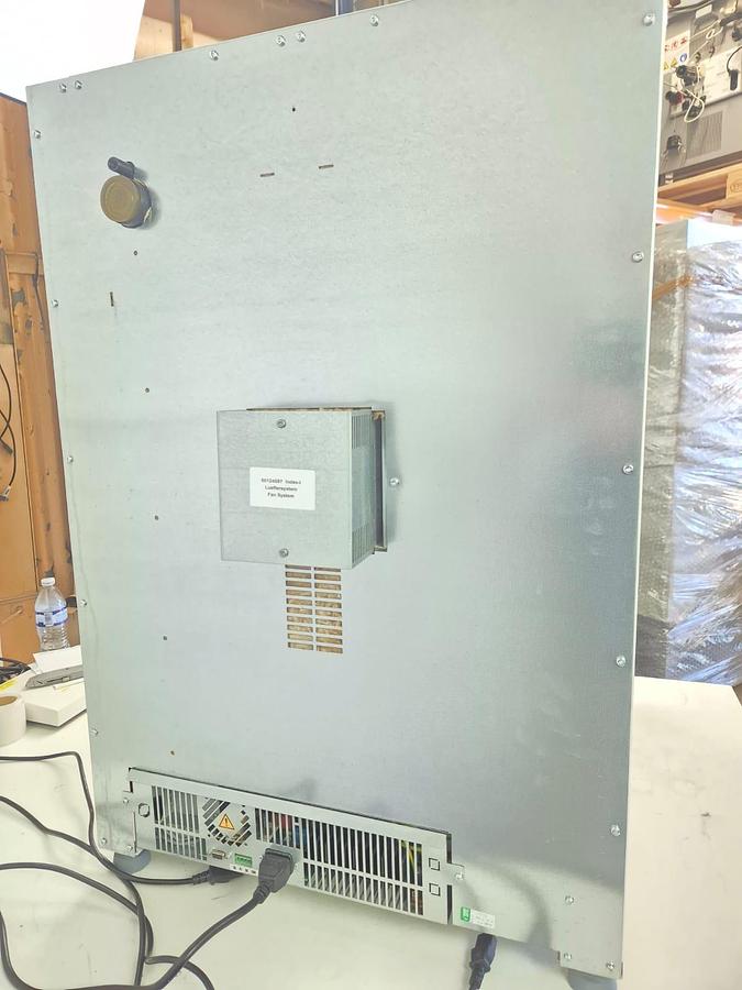 Used Thermo Scientific IMH180 Heratherm Incubator