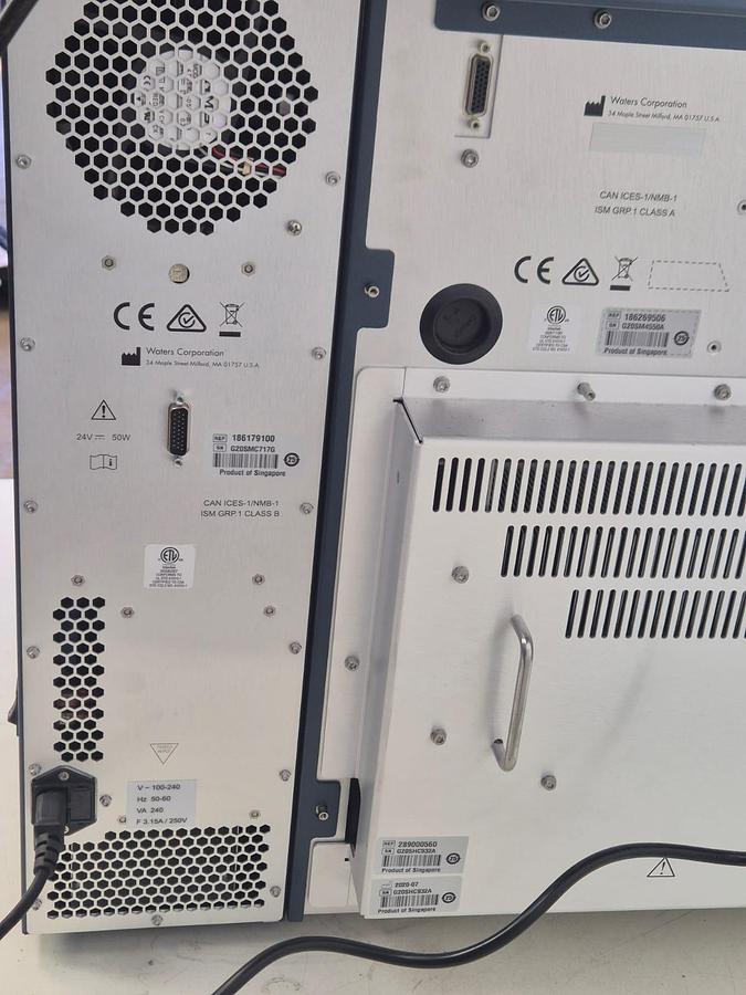 Used Waters 2489 Alliance HPLC System