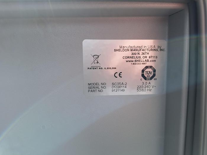 Used Sheldon Manufacturing SC05A-2 Air Jacketed CO2 Incubator