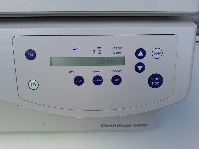 Used Eppendorf 5810 Centrifuge