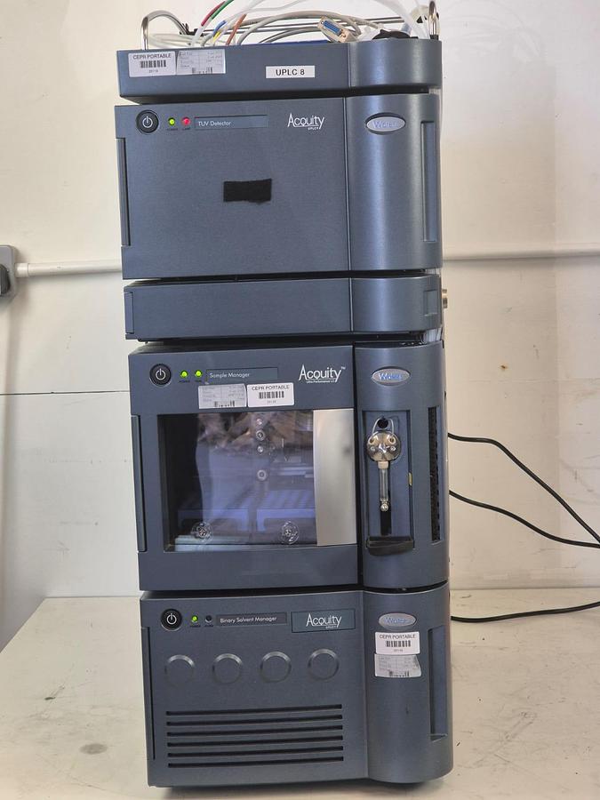 Used Waters ACQUITY UPLC System