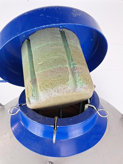 Used Statebourne Biorack 5400 Nitrogen vessel