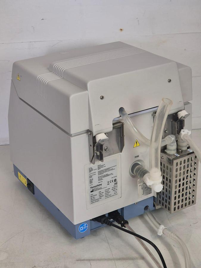 Used Thermo Scientific CW3 Cell Washer