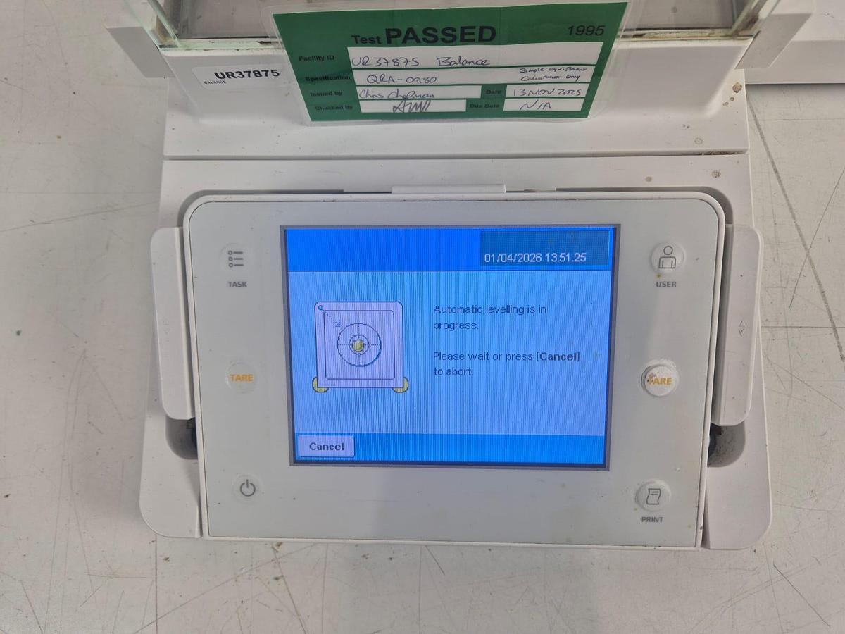 Used Sartorius MSA225S-1CE-D1 Solent Scales + Cubis MCA623S Printer