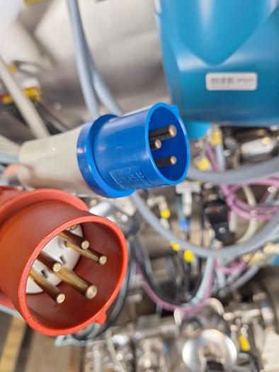 Used GE Healthcare UniFlux 120 TFF System