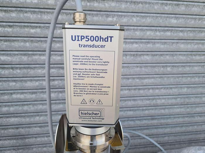 Used Hielscher flow through Sonicator UIP500hdT Transducer + Generator